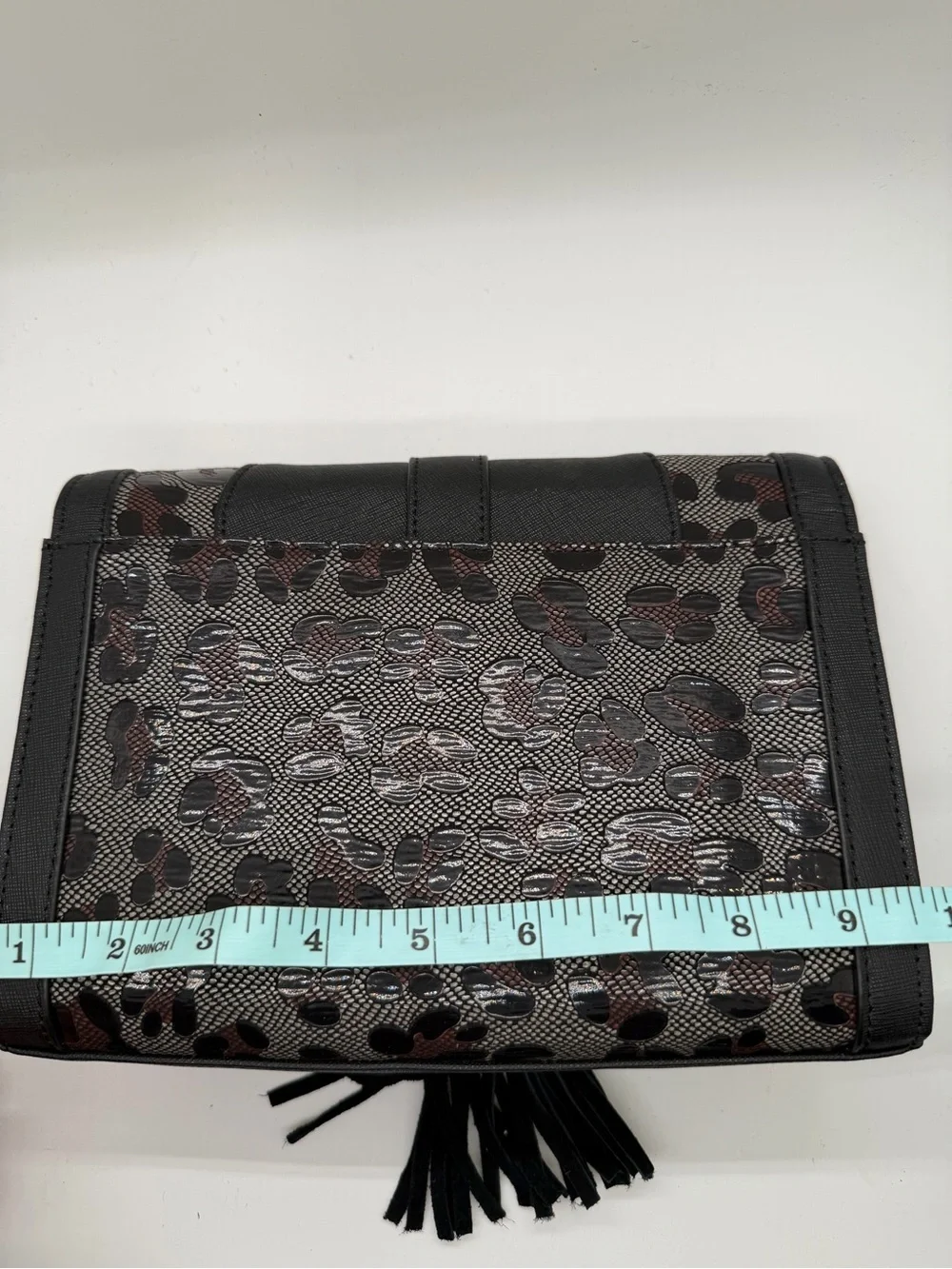 Sharif chic clutch